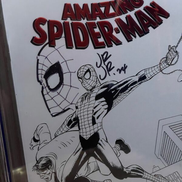 Amazing Spider-man #1/801 variant "Lucca" con firma e remarque di John Romita Jr CGC Signature Series 9.8